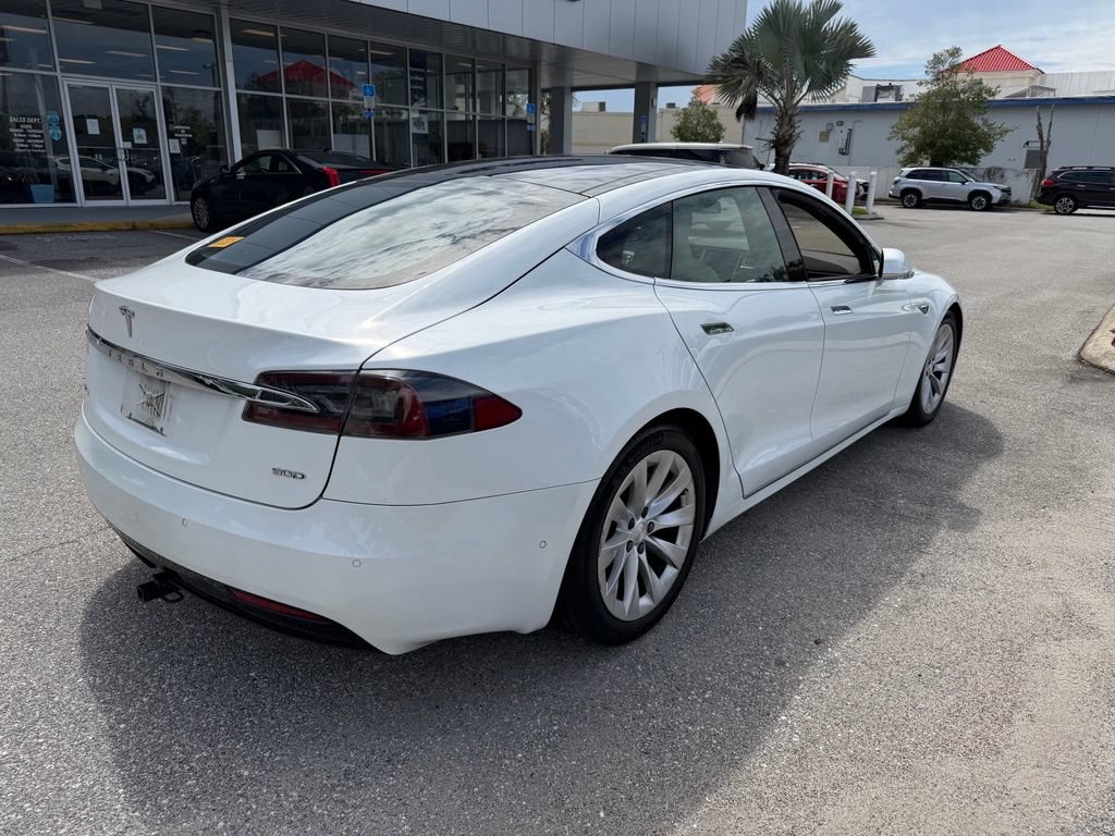 Used 2016 Tesla Model S 90D AWD/4WD image 3