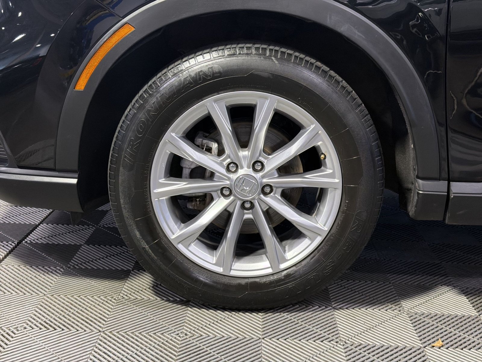 Used 2023 Honda CR-V EX-L image 16