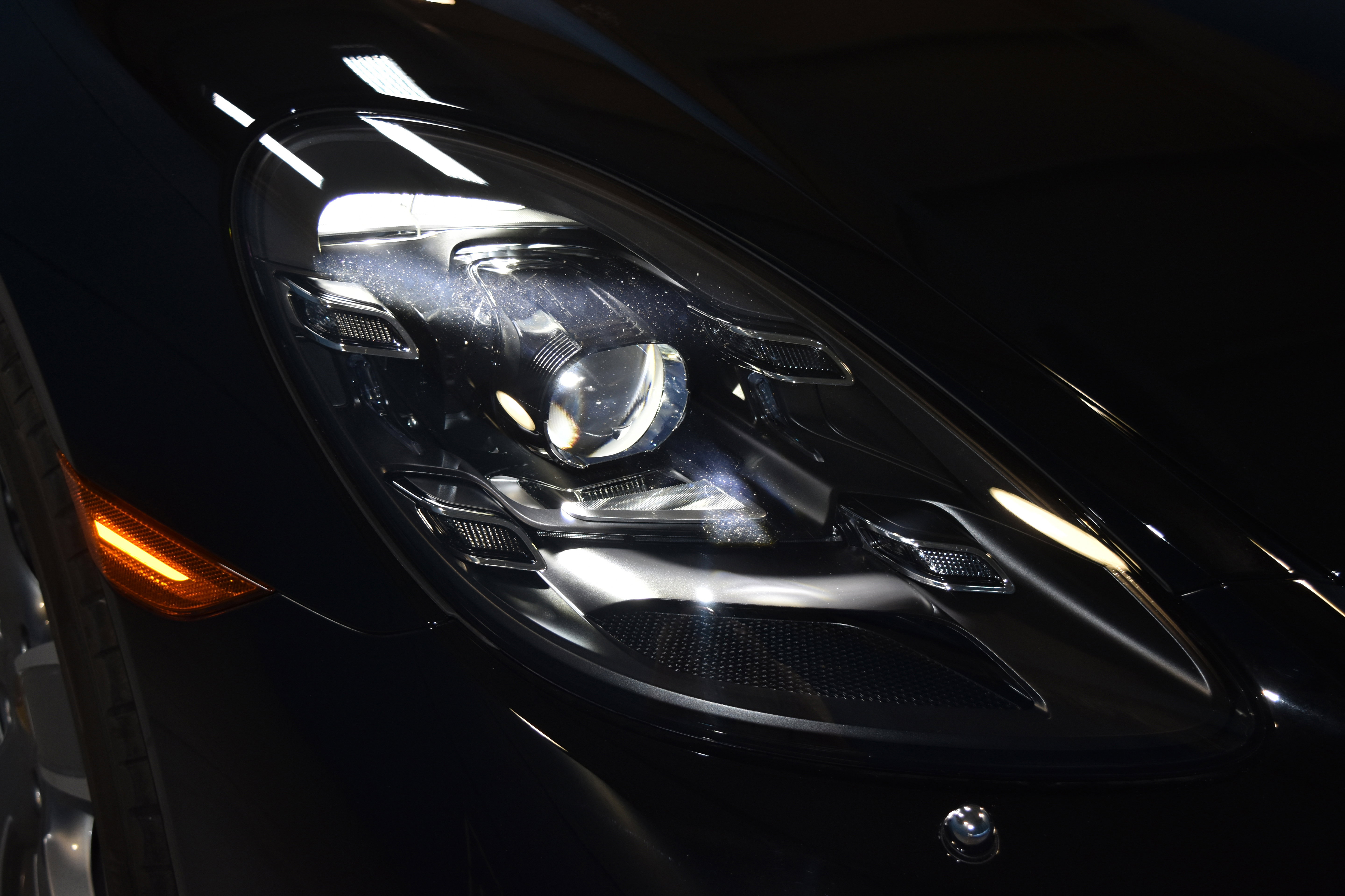 New 2025 Porsche 718 Cayman image 18