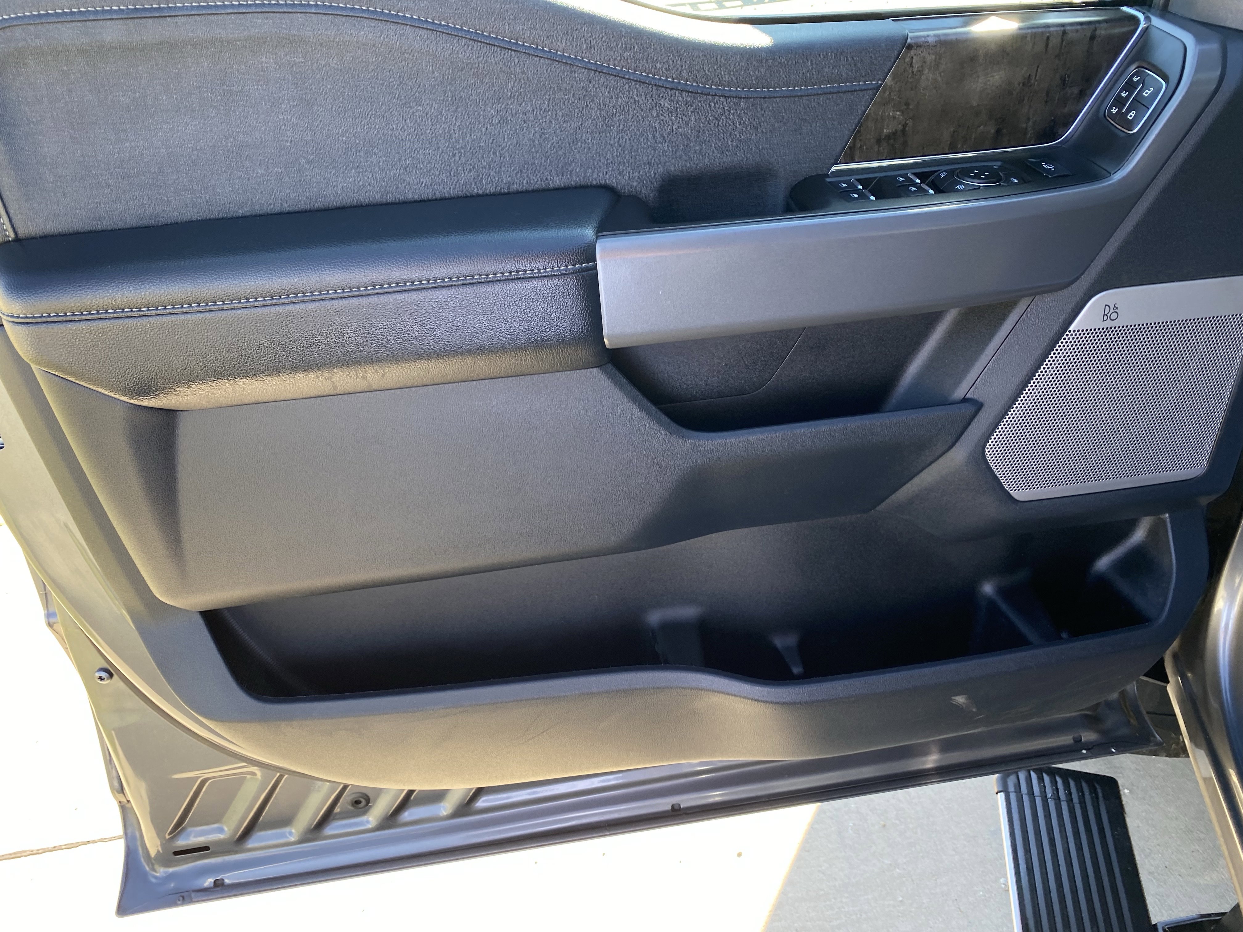 Used 2024 Ford F250 Lariat w/ Lariat Ultimate Package image 14