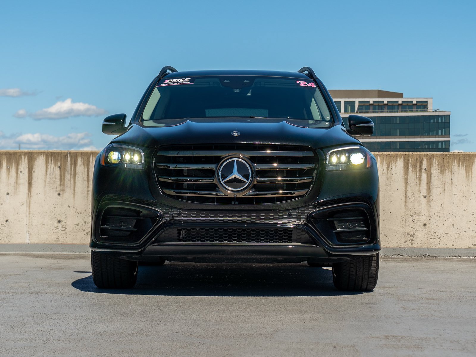 Certified 2024 Mercedes-Benz GLS 450 4MATIC w/ AMG Line Exterior image 2