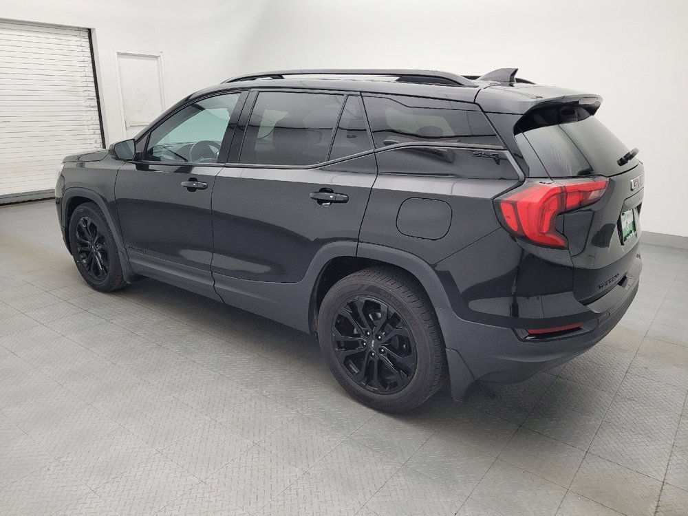 Used 2020 GMC Terrain SLE w/ Elevation Edition FWD image 3