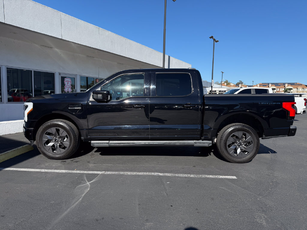 Used 2022 Ford F150 Lightning Lariat w/ Equipment Group 511A High AWD/4WD image 25