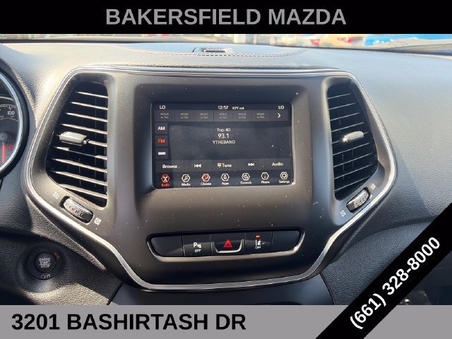 Used 2020 Jeep Cherokee Latitude Plus FWD image 21