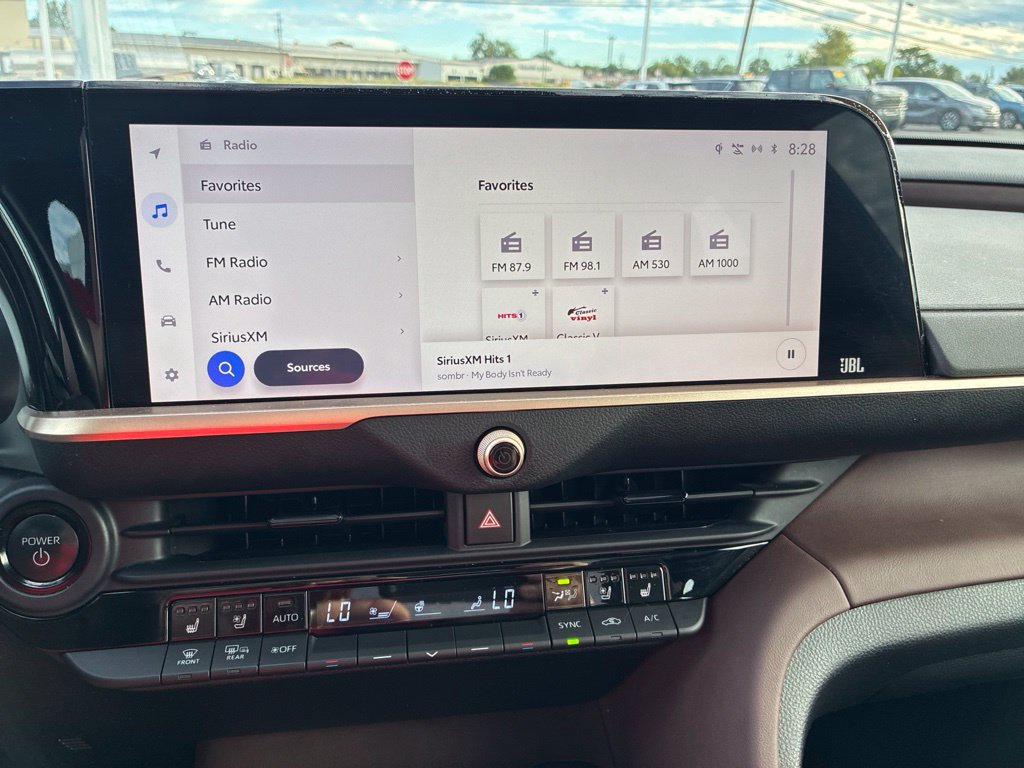 Certified 2023 Toyota Crown AWD/4WD image 27