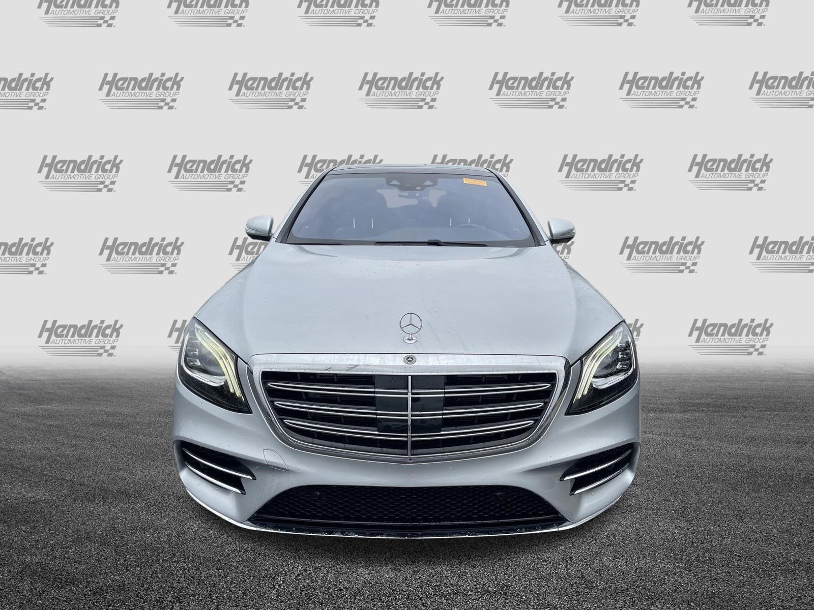 Used 2019 Mercedes-Benz S 560 Sedan image 3