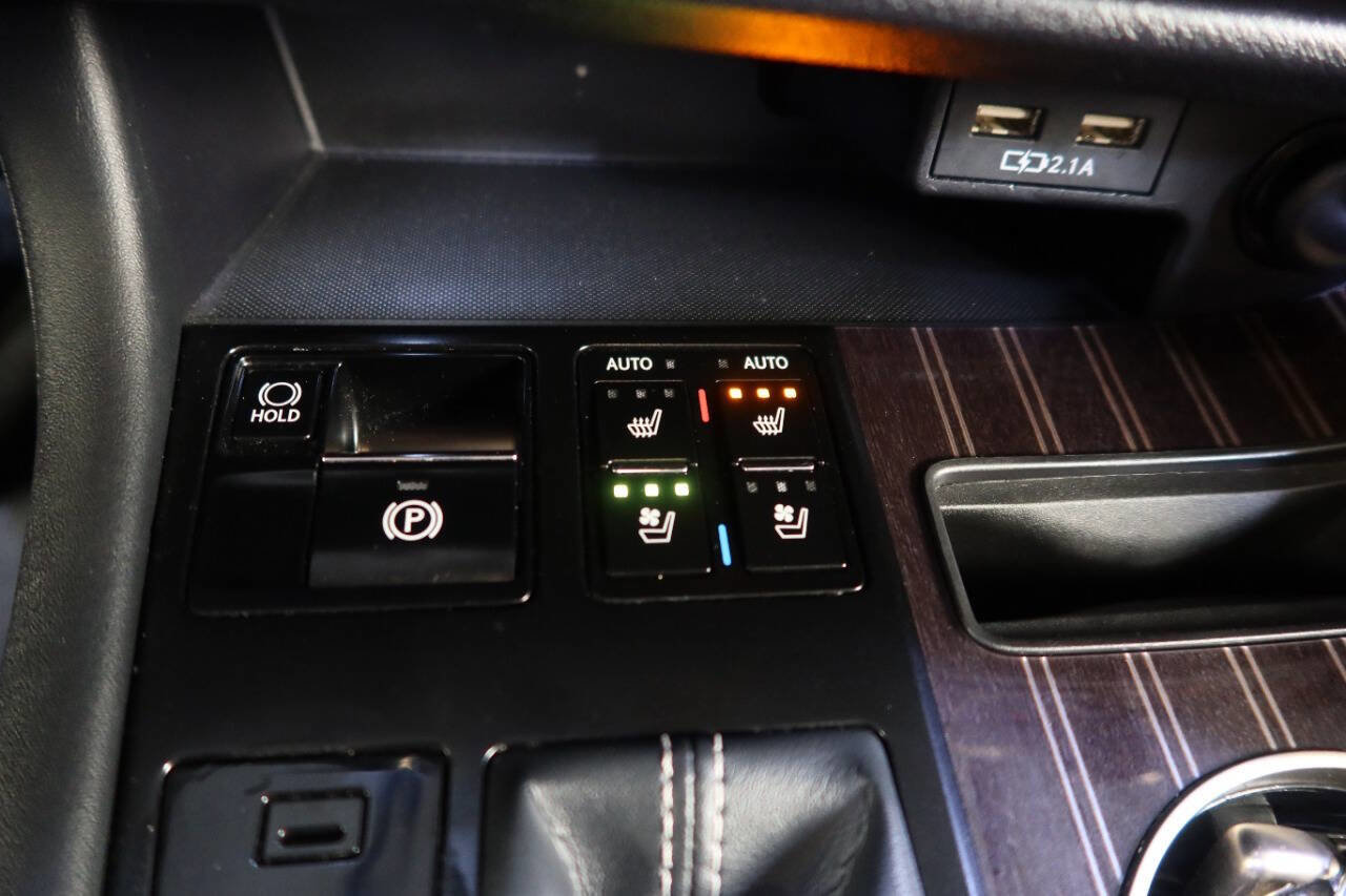 Used 2021 Lexus RX 350 AWD w/ Luxury Package image 24
