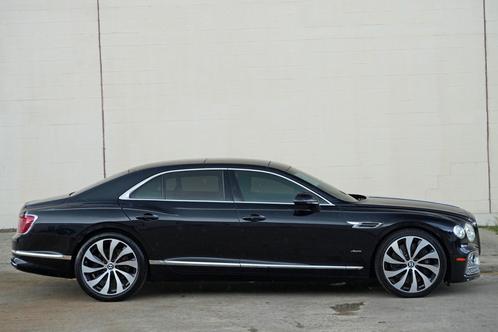 Used 2023 Bentley Flying Spur Azure AWD/4WD image 75