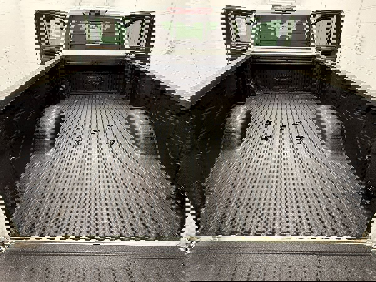 Used 2024 Chevrolet Silverado 2500 High Country w/ High Country Premium Package image 36