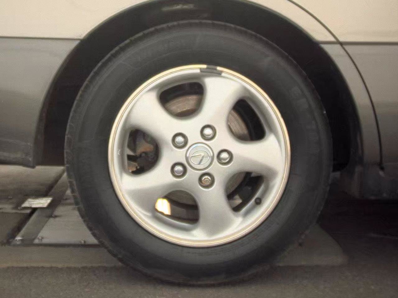 Used 1998 Lexus ES 330 FWD image 14