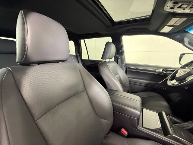 Used 2023 Lexus GX 460 Premium w/ Premium Package AWD/4WD image 33