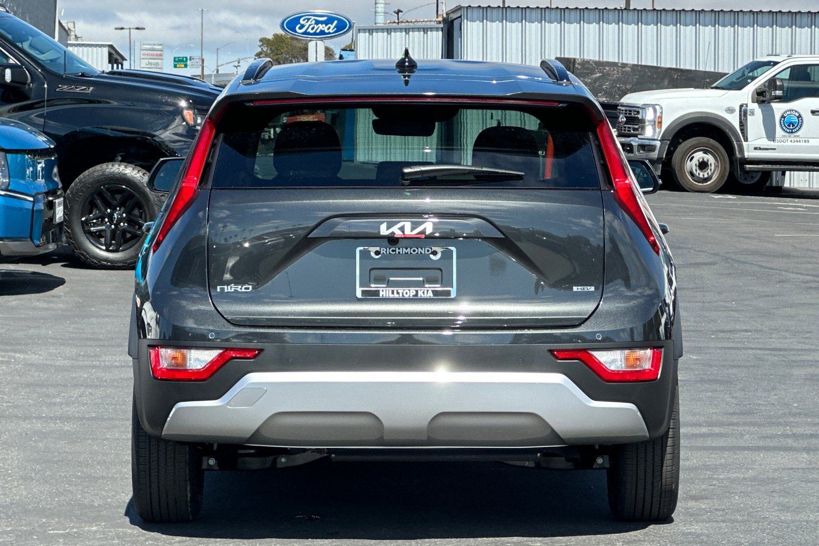 New 2026 Kia Niro EX FWD image 5