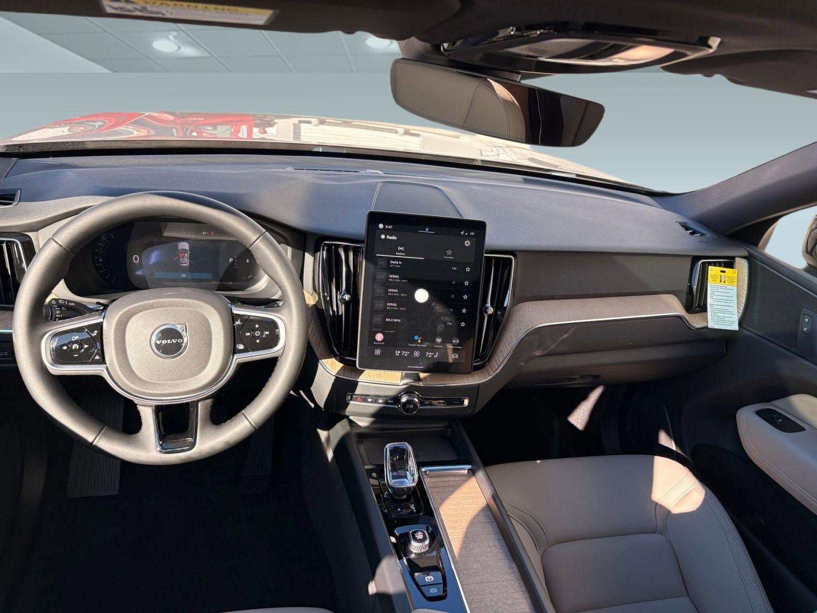 Certified 2026 Volvo XC60 B5 Plus w/ Protection Package Premier AWD/4WD image 15