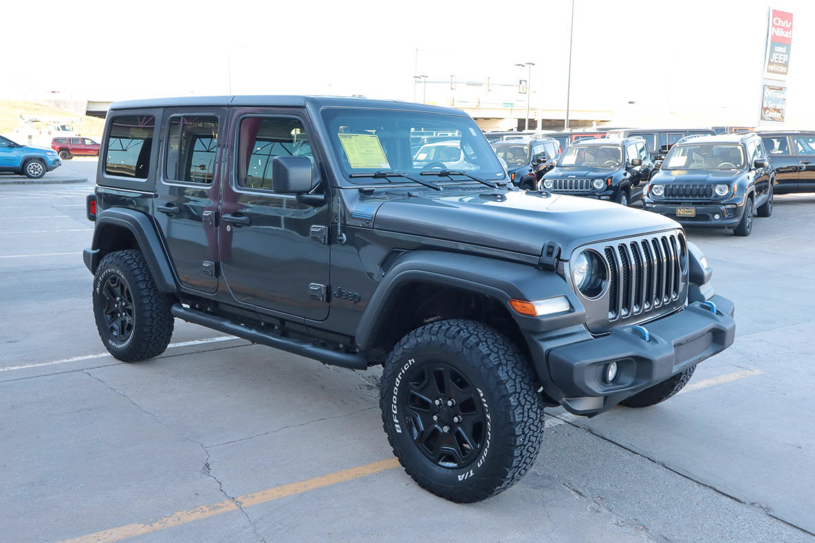 Used 2020 Jeep Wrangler Unlimited Sport AWD/4WD image 4