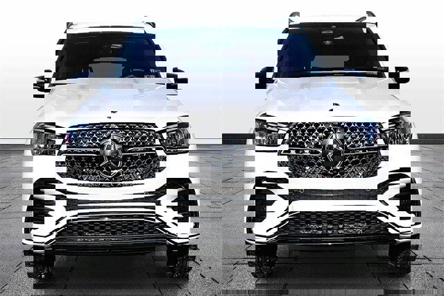 Used 2025 Mercedes-Benz GLE 350 4MATIC image 2