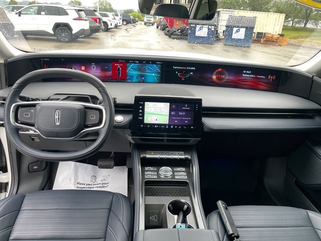 Used 2025 Lincoln Nautilus Reserve AWD/4WD image 41