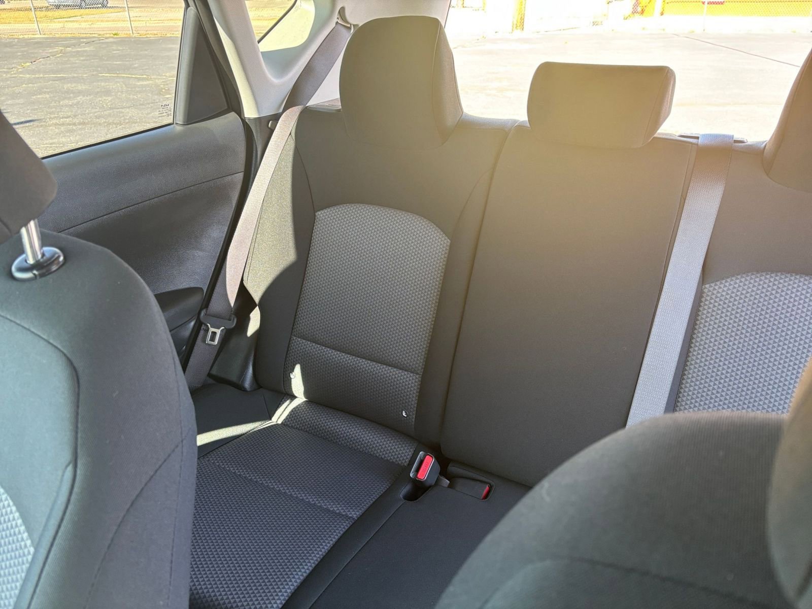 Used 2025 Kia Soul LX w/ LX Technology Package image 38