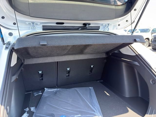 New 2026 Chevrolet Trax LT w/ LT Convenience Package FWD image 23