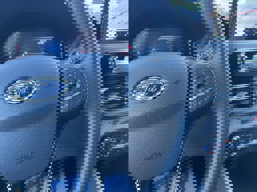 New 2026 Ford Escape Active image 17