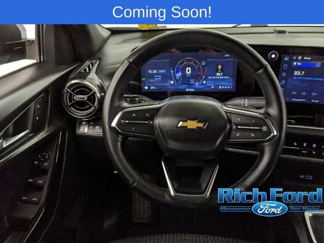 Used 2025 Chevrolet Equinox LT FWD image 9
