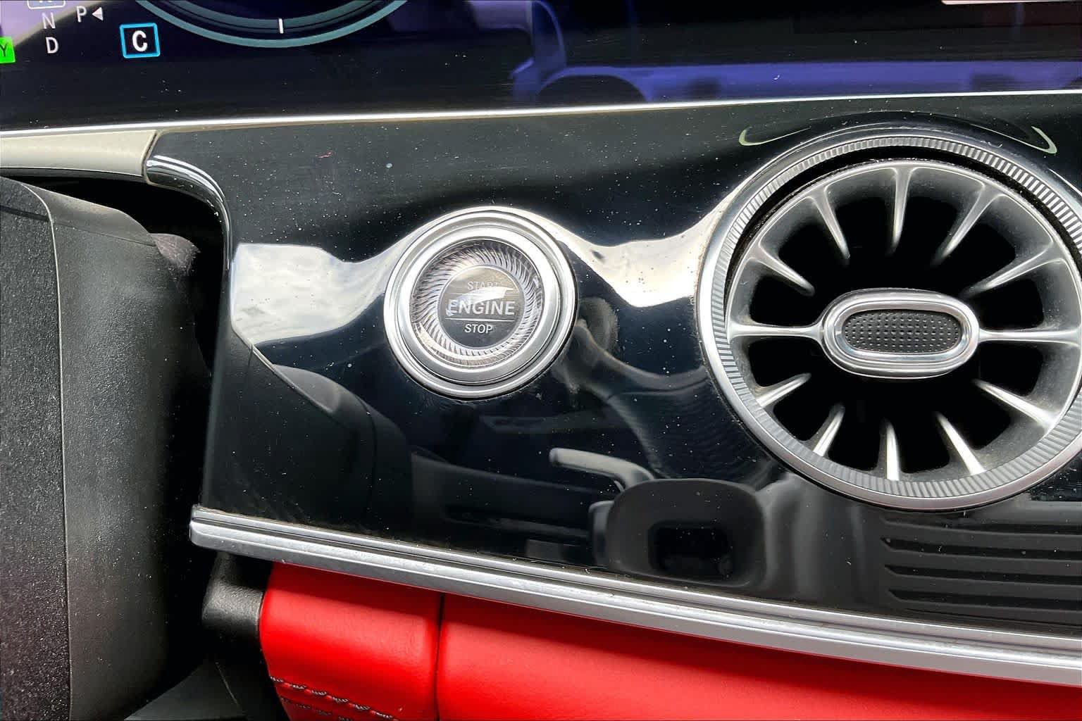 Used 2022 Mercedes-Benz AMG GT 43 image 35