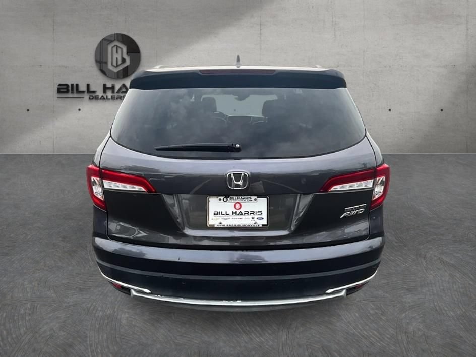 Used 2020 Honda Pilot Touring image 6