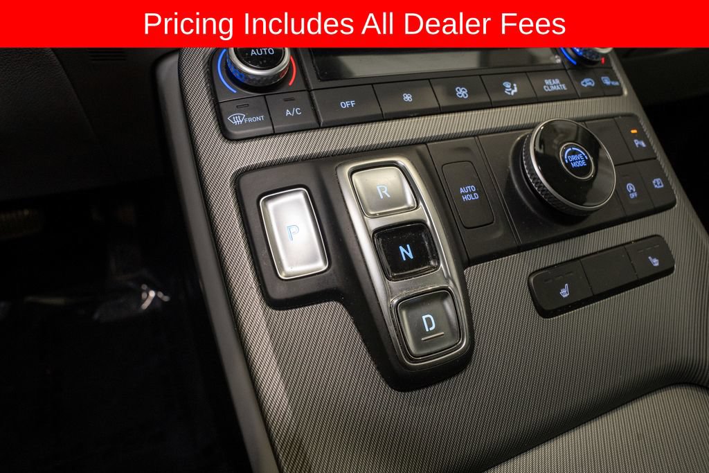 Used 2024 Hyundai Palisade SEL FWD image 17