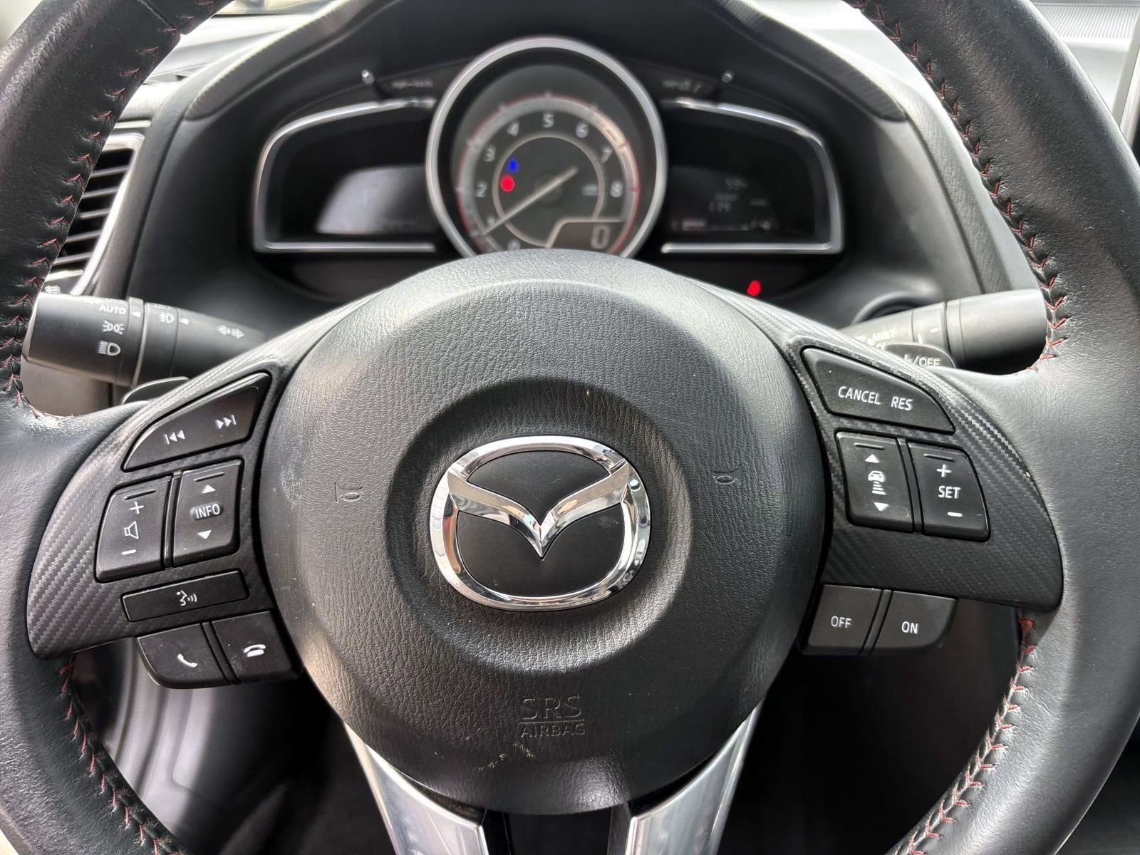 Used 2014 MAZDA MAZDA3 s Grand Touring w/ Technology Package image 16