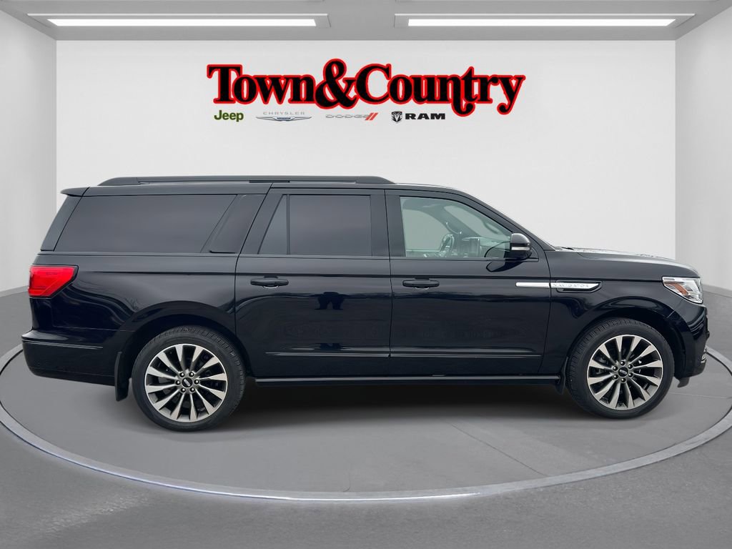 Used 2020 Lincoln Navigator L Reserve w/ Equipment Group 201A Reserve image 4