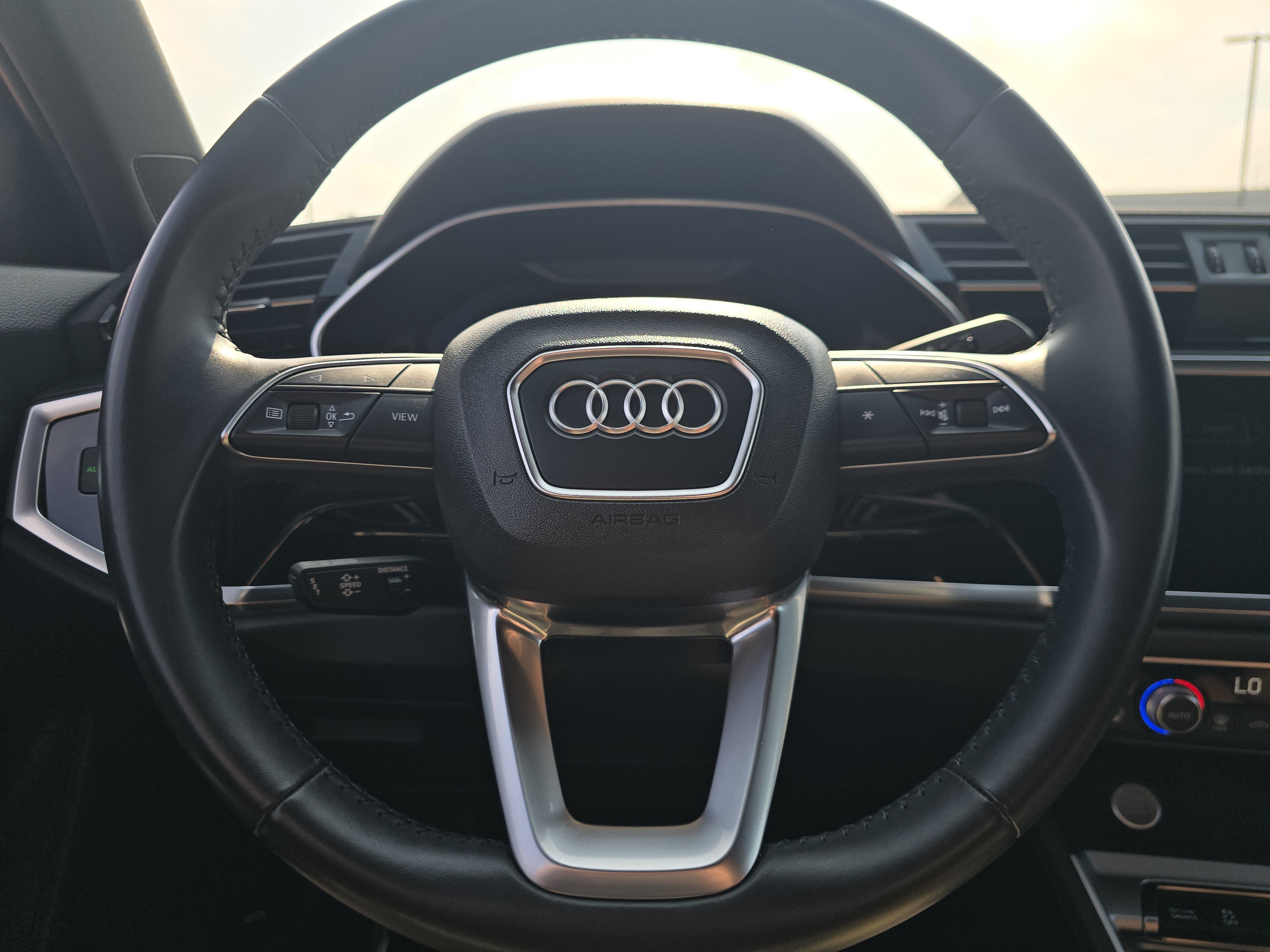Used 2020 Audi Q3 2.0T Prestige AWD/4WD image 24