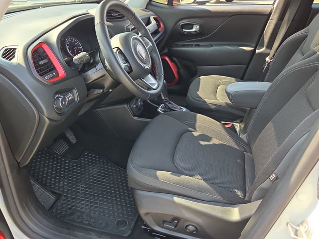 Used 2023 Jeep Renegade Latitude w/ Sun/Sound Group image 11