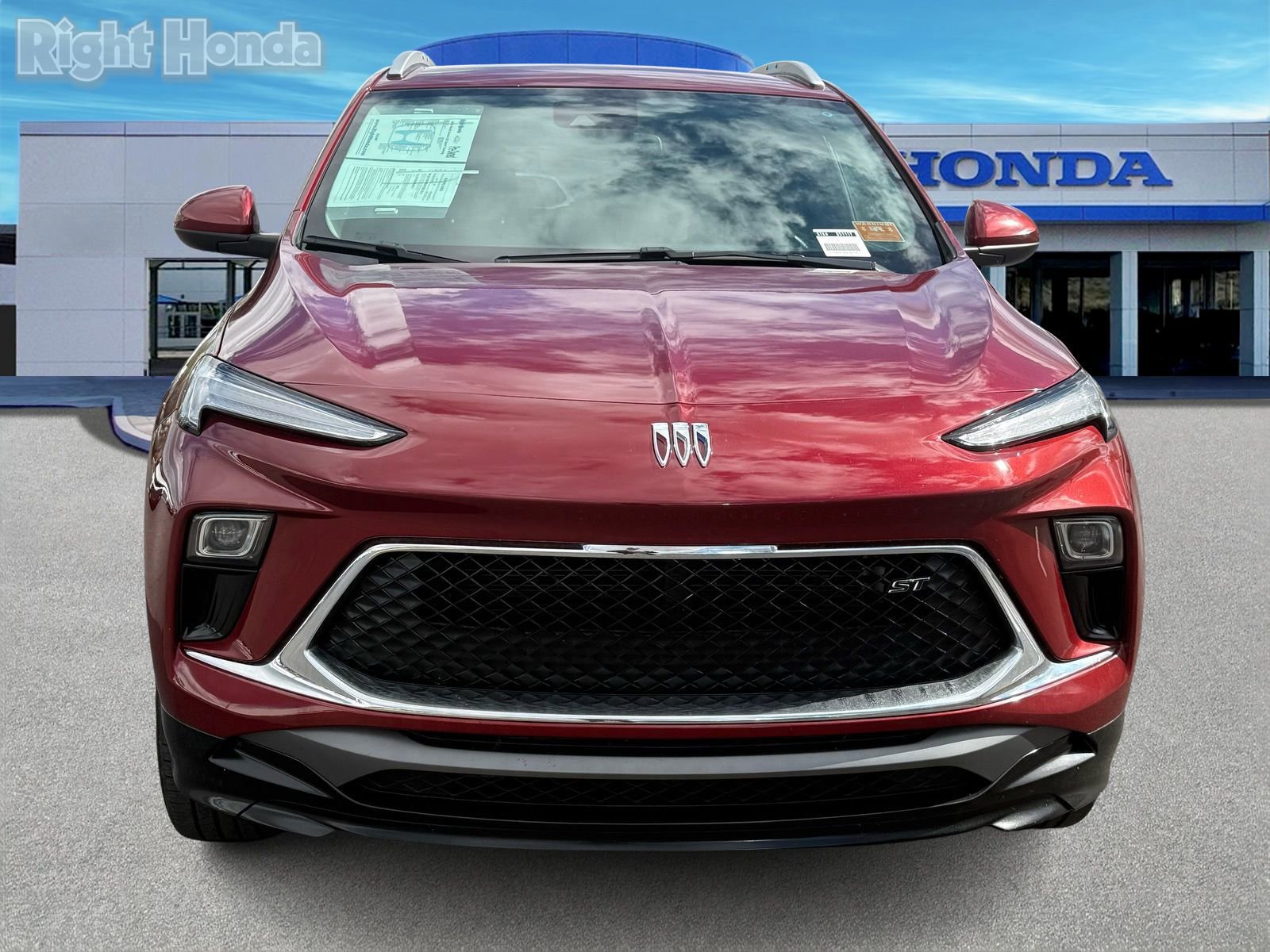 Used 2024 Buick Encore GX Sport Touring image 5