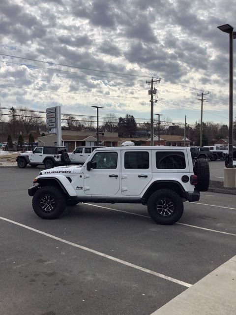 Certified 2024 Jeep Wrangler Unlimited Rubicon image 7