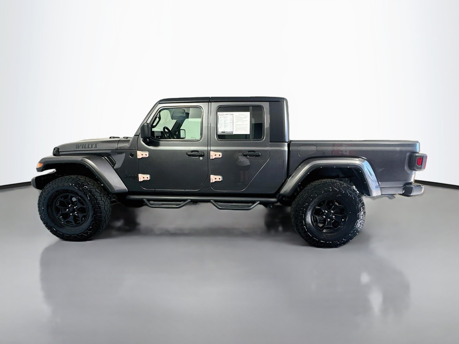 Used 2021 Jeep Gladiator Sport AWD/4WD image 4