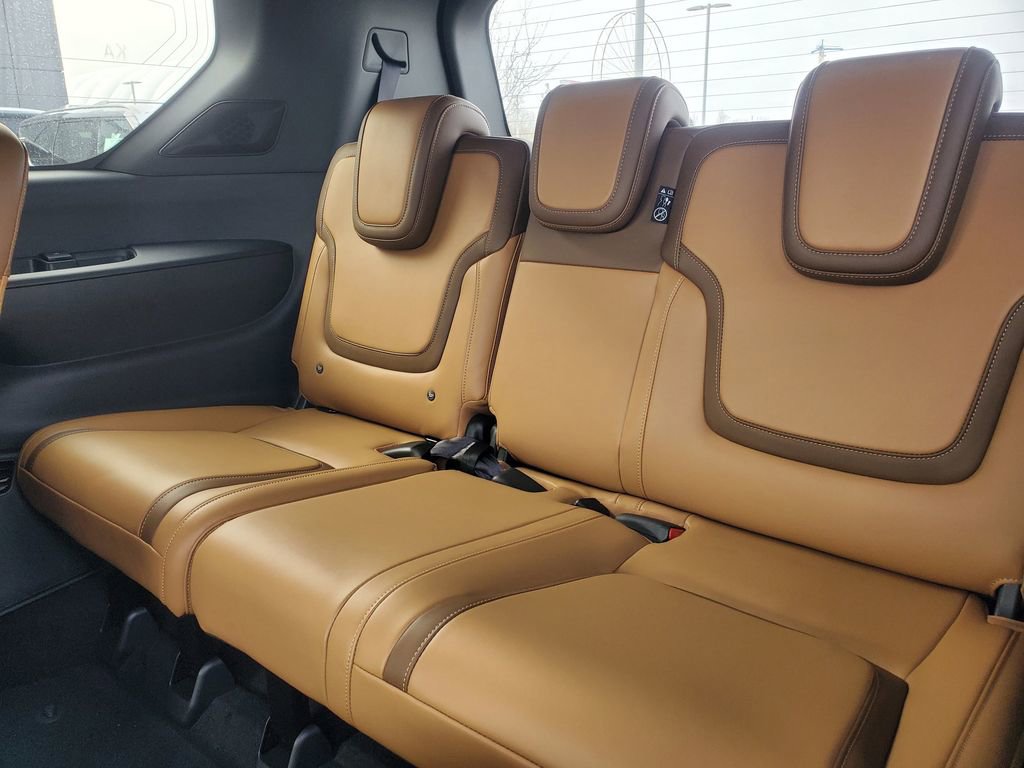 New 2026 Nissan Armada SL w/ Captain's Chari Seat Package image 39