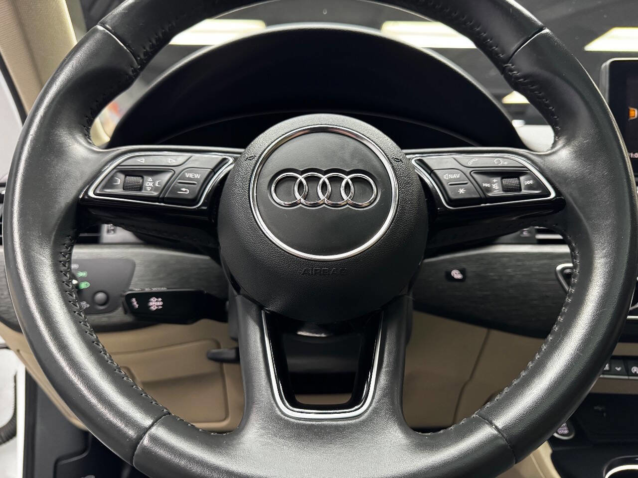 Used 2019 Audi A4 2.0T Premium image 21