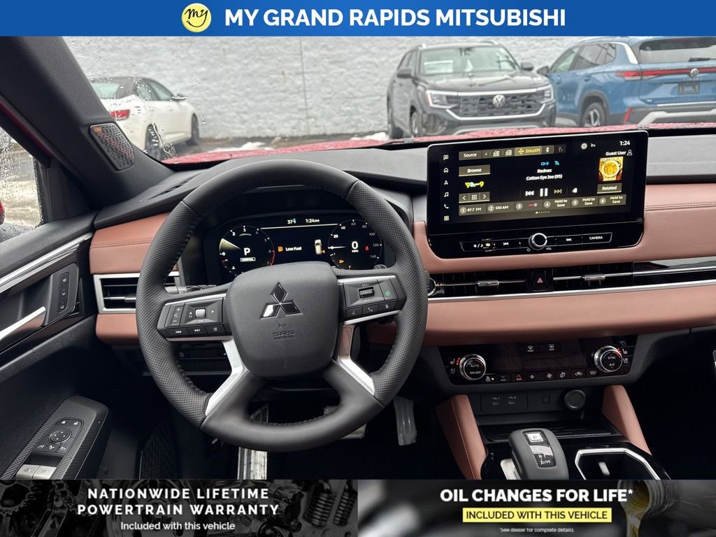 New 2026 Mitsubishi Outlander SEL AWD/4WD image 12