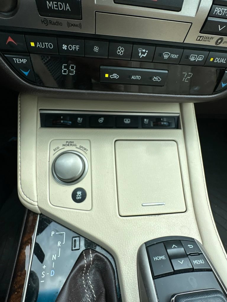 Used 2017 Lexus ES 350 w/ Luxury Package FWD image 17