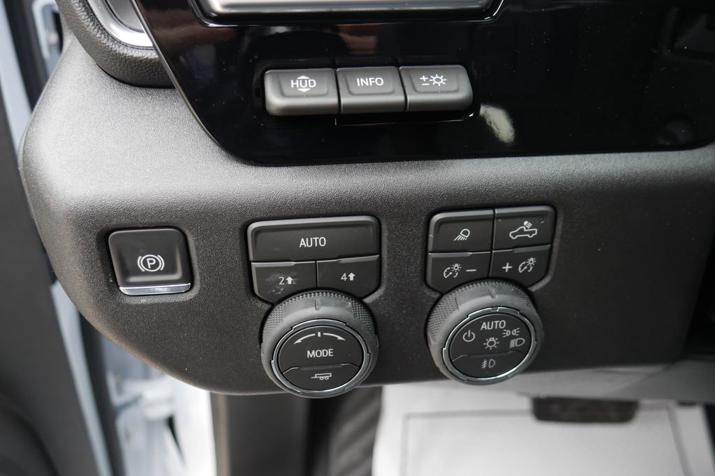 New 2026 Chevrolet Silverado 1500 LTZ w/ LTZ Premium Package image 11