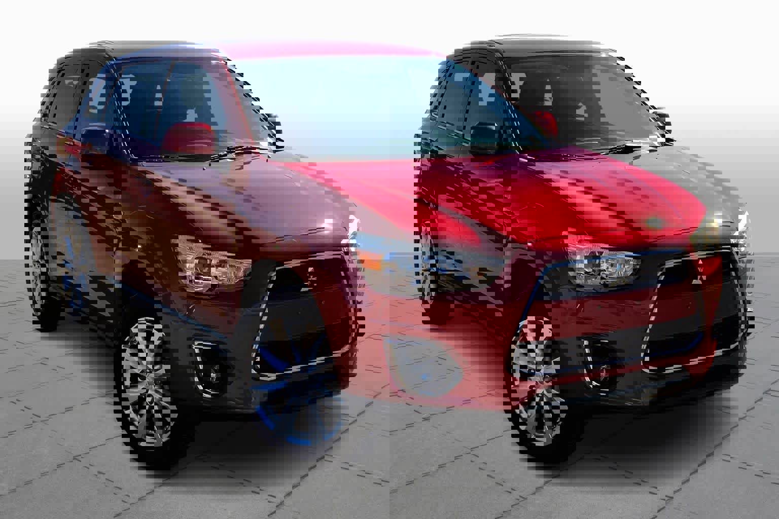 Used 2014 Mitsubishi Outlander Sport SE image 3