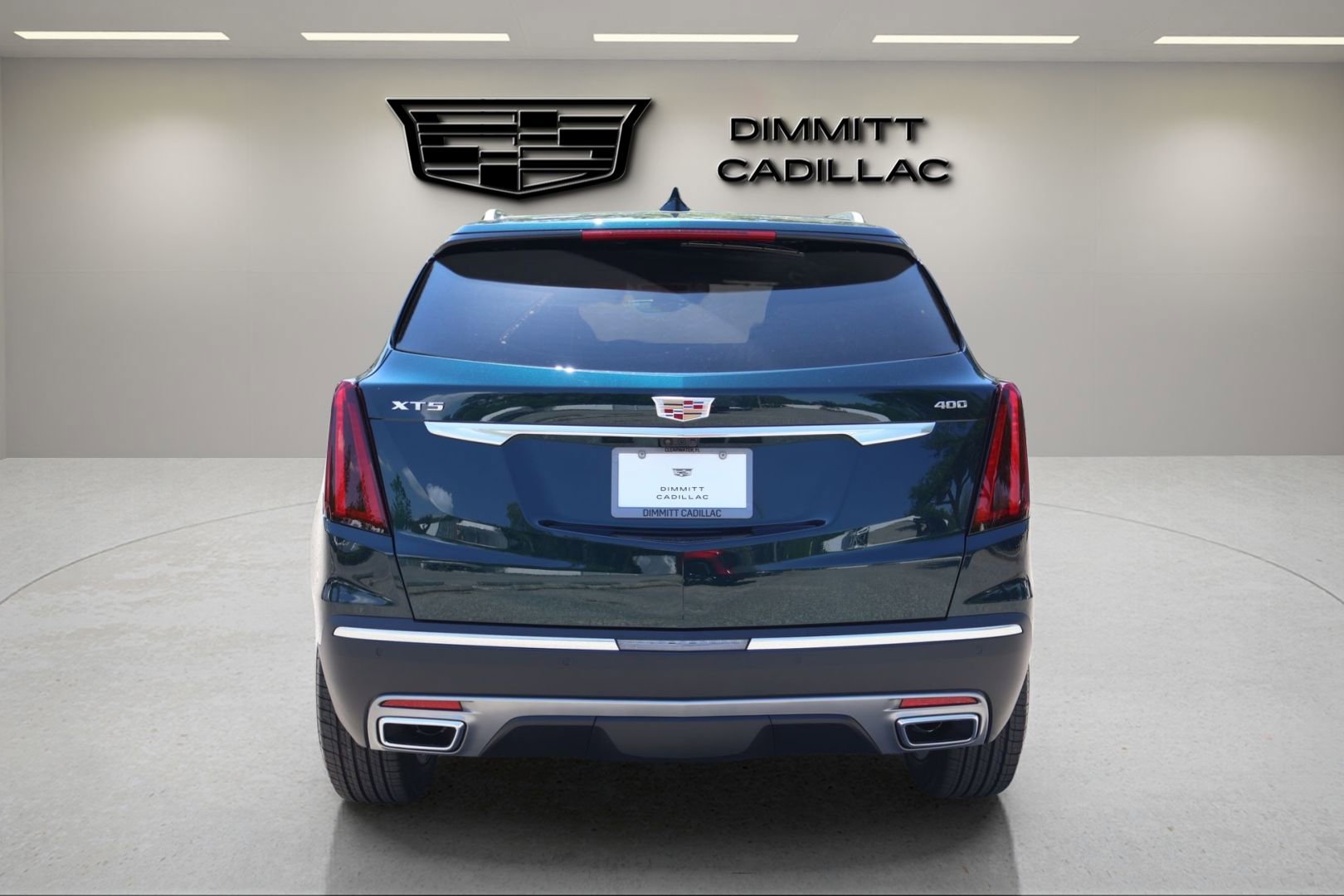 New 2026 Cadillac XT5 Premium Luxury w/ Driver Assist Package AWD/4WD image 4