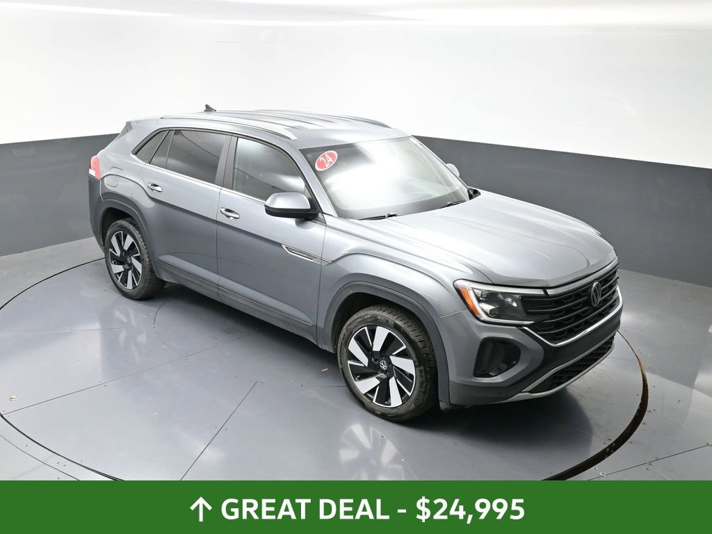 Used 2024 Volkswagen Atlas Cross Sport SE image 45
