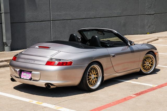 Used 2002 Porsche 911 Carrera 4 image 10