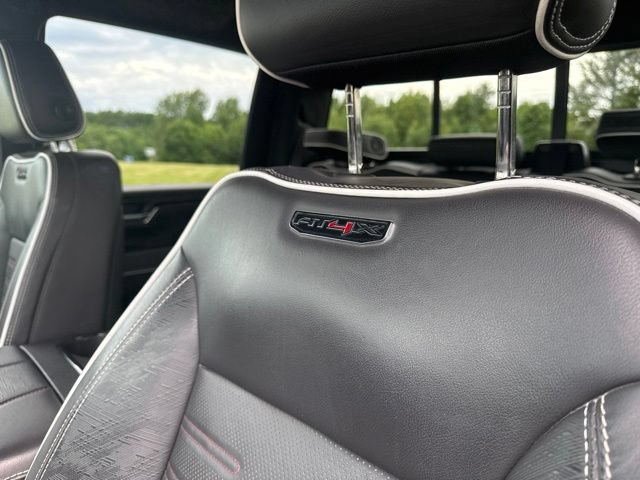 Used 2024 GMC Sierra 2500 AT4X AWD/4WD image 17