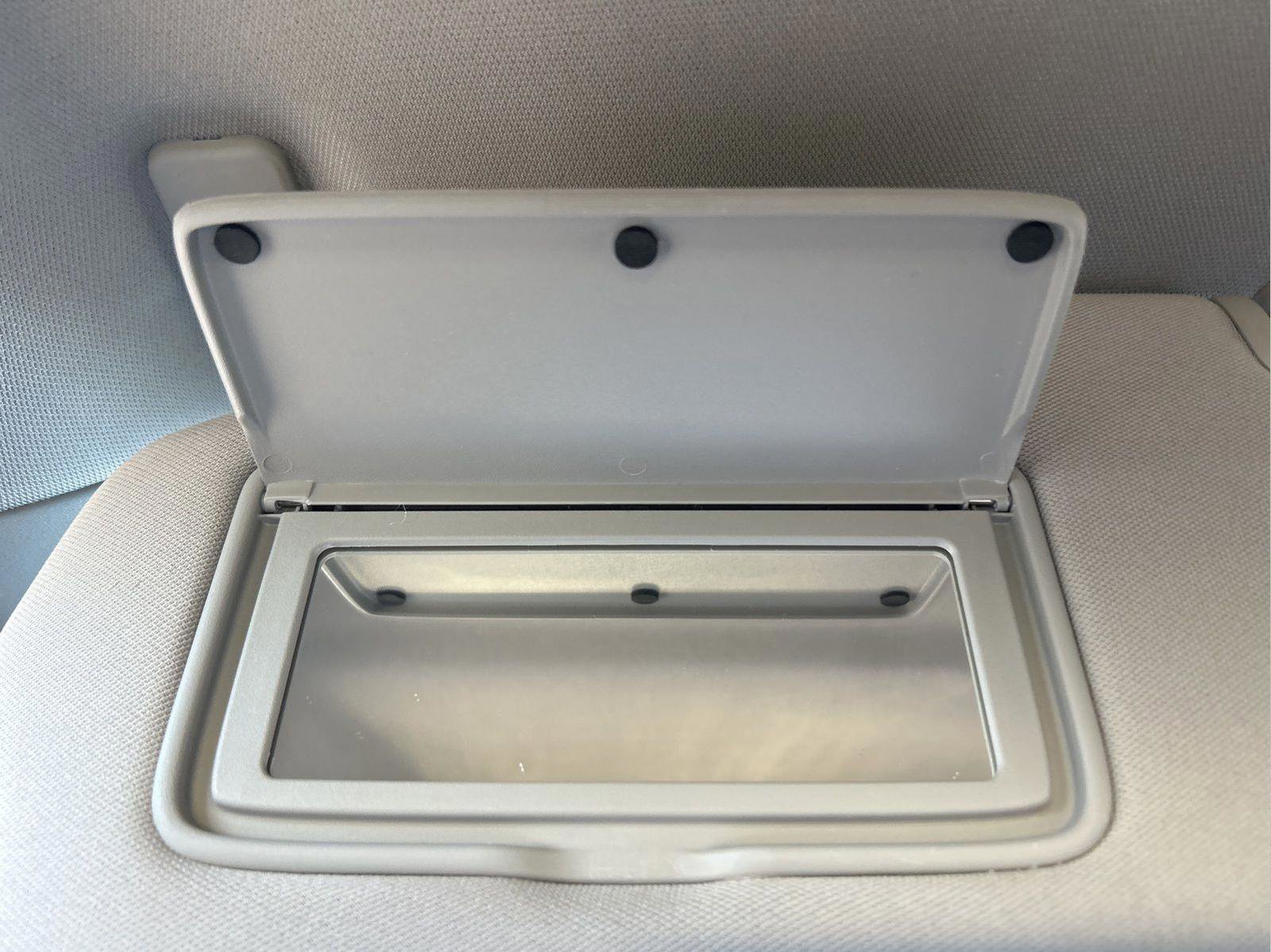 Used 2025 Nissan Frontier SV w/ SV Convenience Package image 35