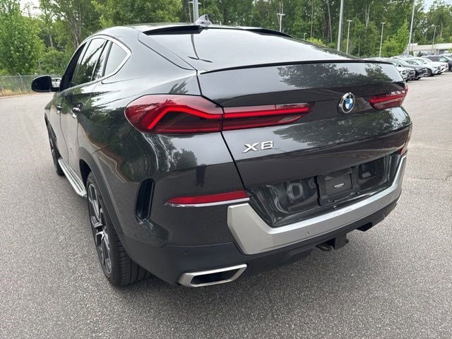Used 2021 BMW X6 sDrive40i w/ Executive Package RWD image 7