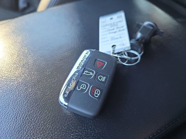 Used 2016 Land Rover Range Rover Sport SE image 31