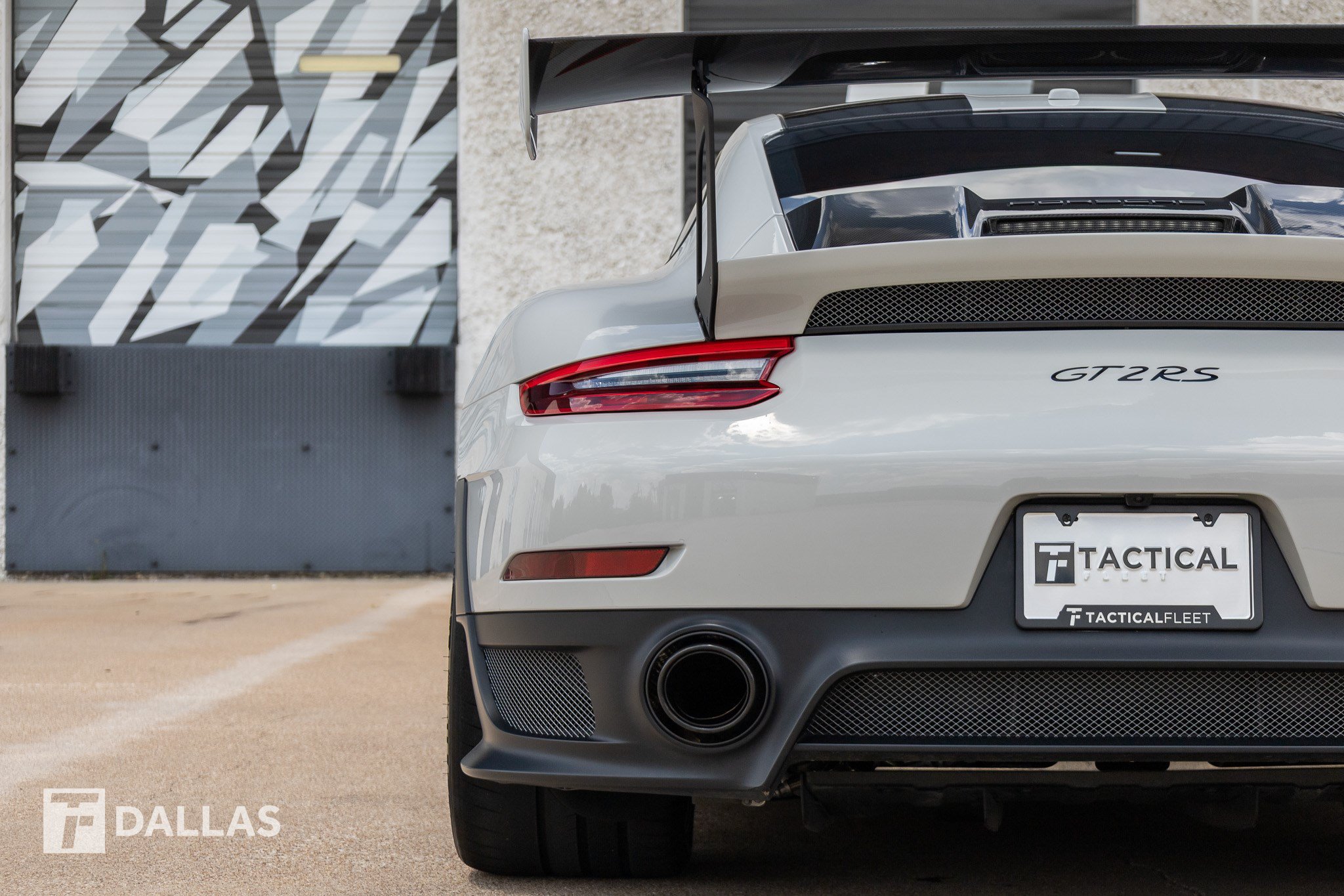 Used 2018 Porsche 911 GT2 RS RWD image 14