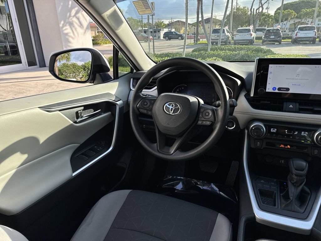 Used 2024 Toyota RAV4 XLE w/ Convenience Package image 21