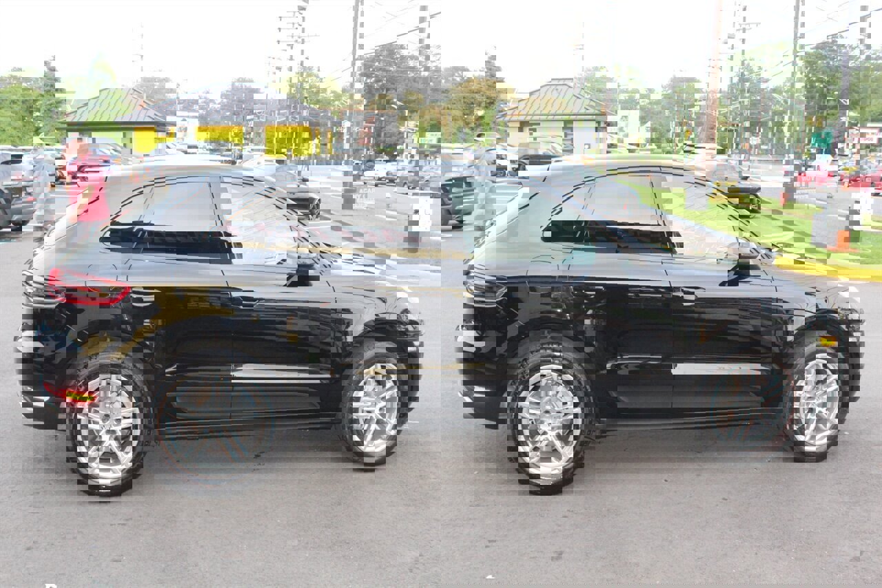 Used 2016 Porsche Macan S image 23